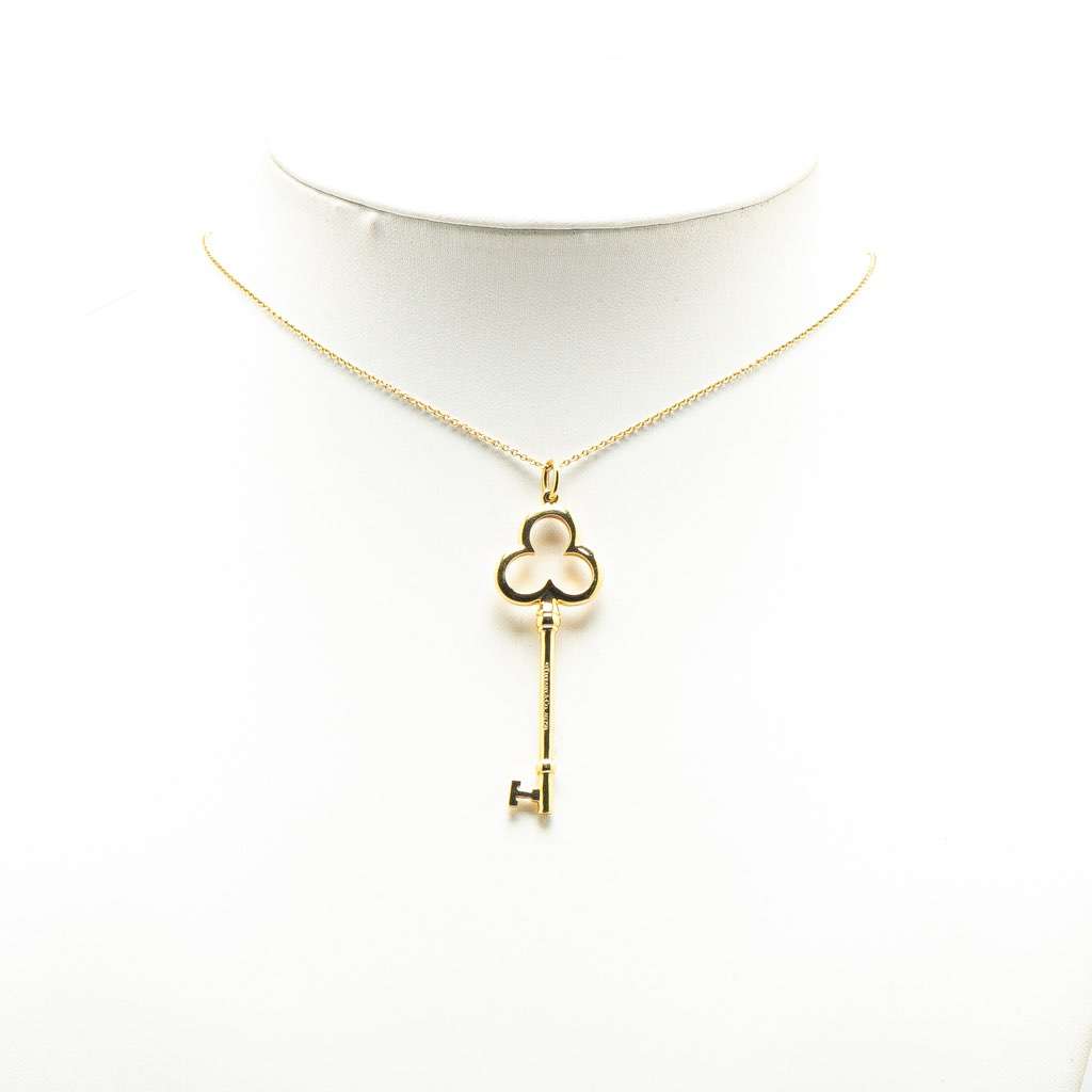 Tiffany & Co 18K Yellow Gold Trefoil Open Key Pendant Necklace Gold Gold Good condition - Box View