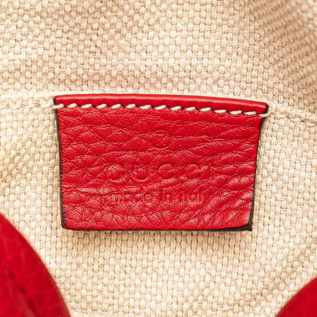 Gucci Mini Pebbled Calfskin Soho Chain Crossbody Red Leather Very good - Box View