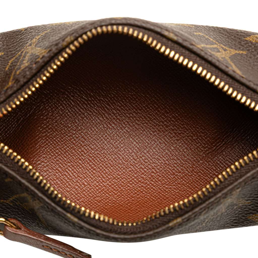 Louis Vuitton Monogram Papillon Pochette Brown Canvas Good - Model View