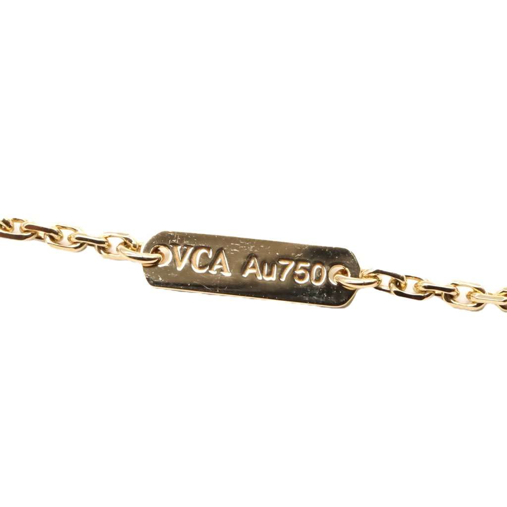 Van Cleef & Arpels 18K Yellow Gold and Onyx Vintage Alhambra Pendant Necklace Gold Gold Good condition - Model View
