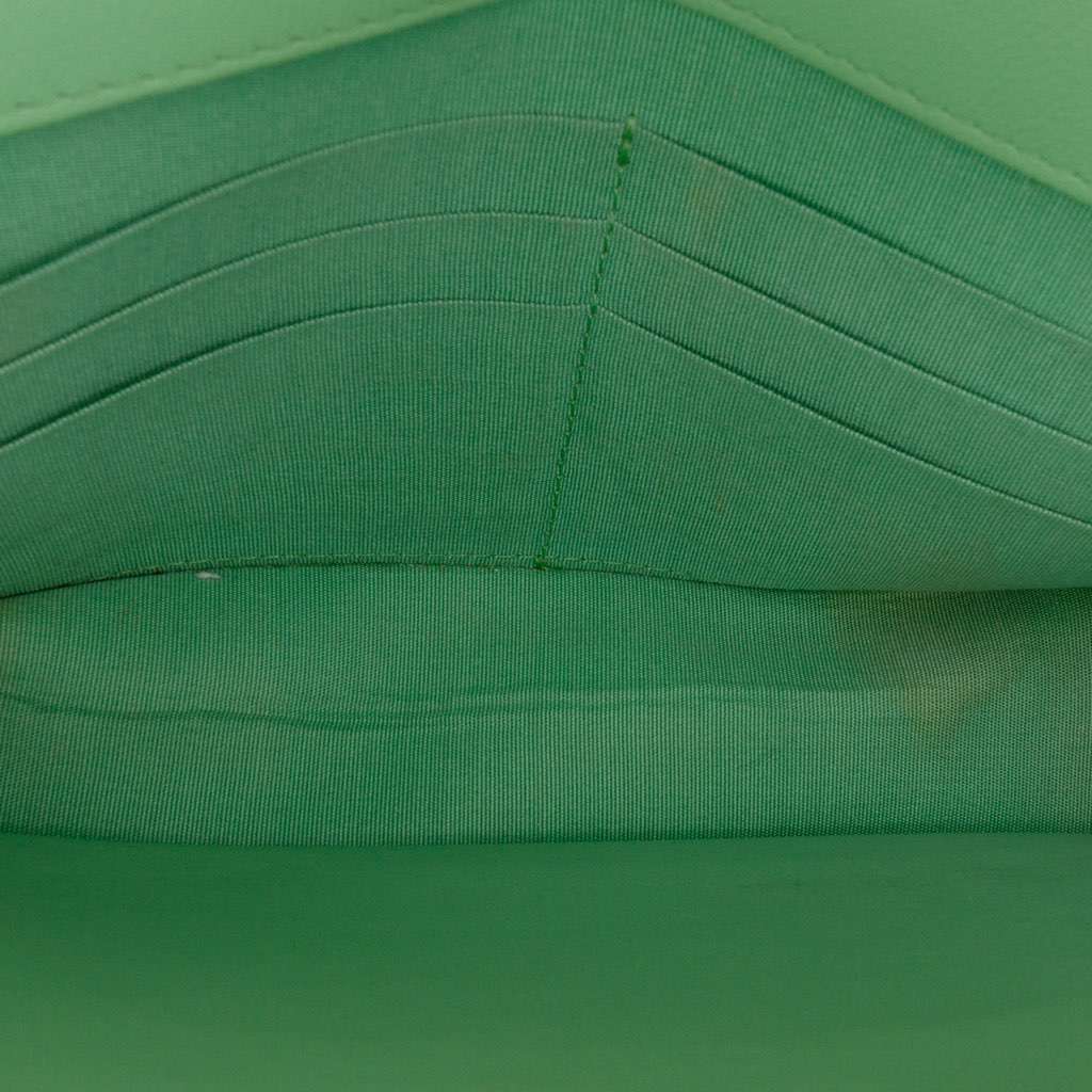 Chanel Quilted Lambskin 19 Wallet on Chain Green Leather Very good - Model View