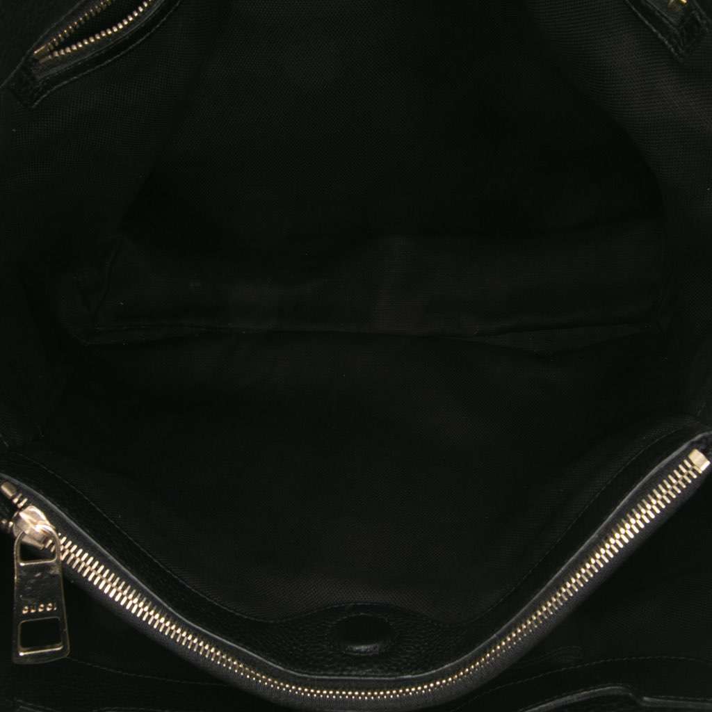 Gucci Large Calfskin Bamboo Shopper Satchel Black Leather Good condition - Model View