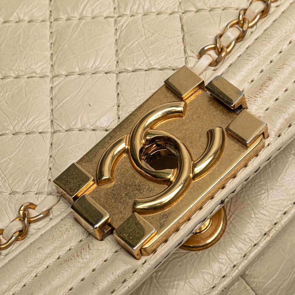 Chanel Old Medium Quilted Aged Calfskin Jacket Boy Flap White Leather Good - Box View