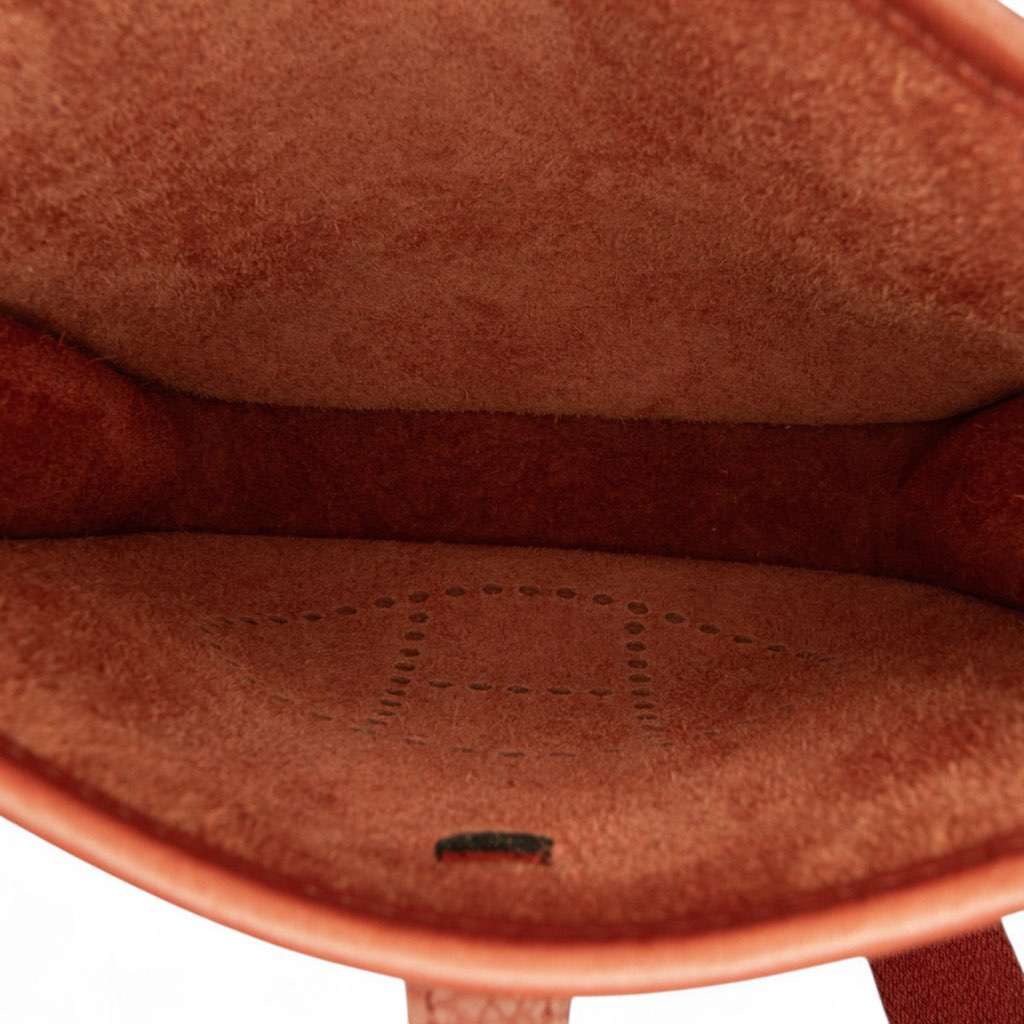 Hermès Clemence Evelyne 16 TPM Brown Leather Good condition - Model View