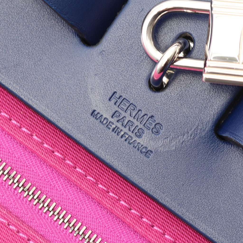 Hermès Toile Herbag Zip 31 Pink Canvas Good condition - Model View