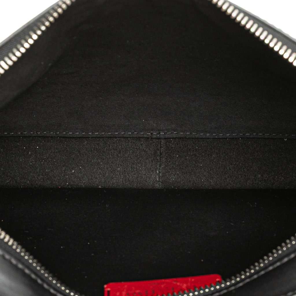 Valentino Leather VLTN Belt Bag Black Leather Good condition - Model View