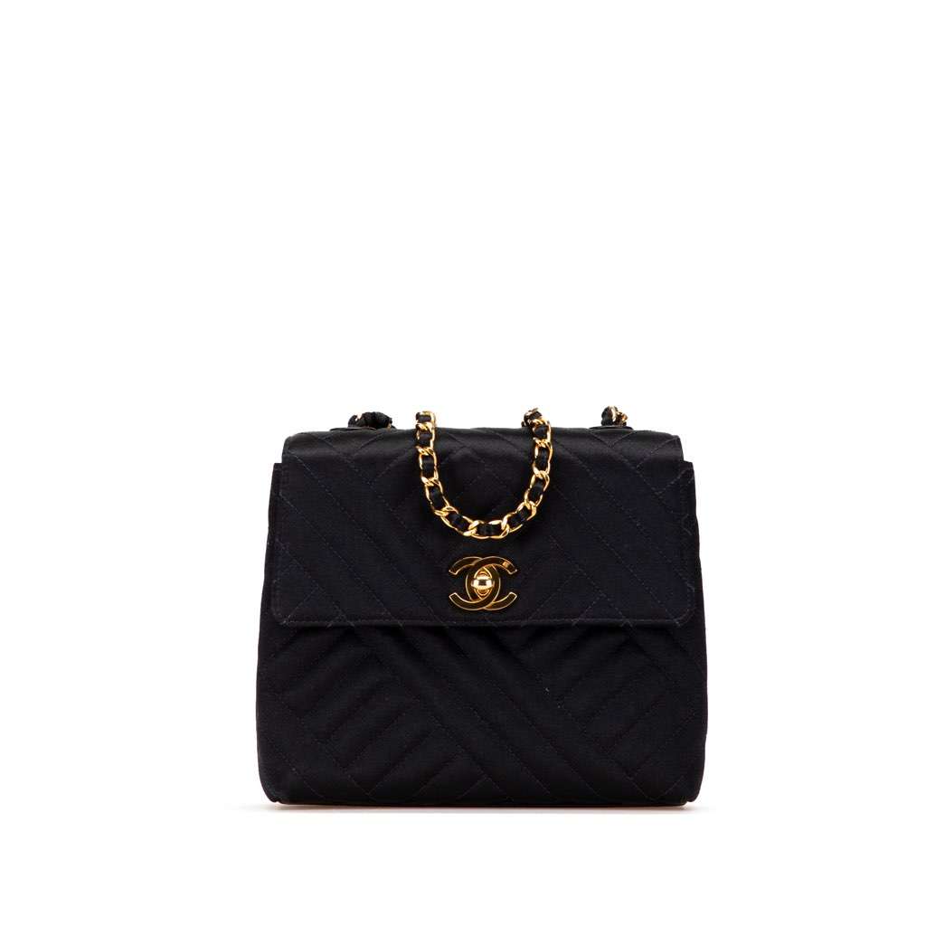 Chanel Mini Square Diagonal Quilted Satin Single Flap Black Satin Very good - Front View