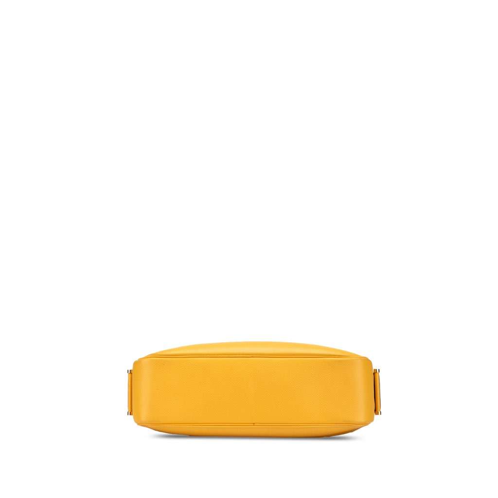 Hermès Courchevel Tsako Yellow Leather Good condition - Inside View