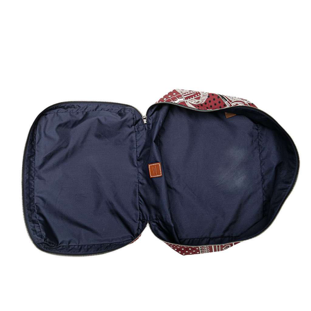 Hermès Silk Eperon D'or Bandana Travelsilk Cube PM Red Silk Good condition - Model View