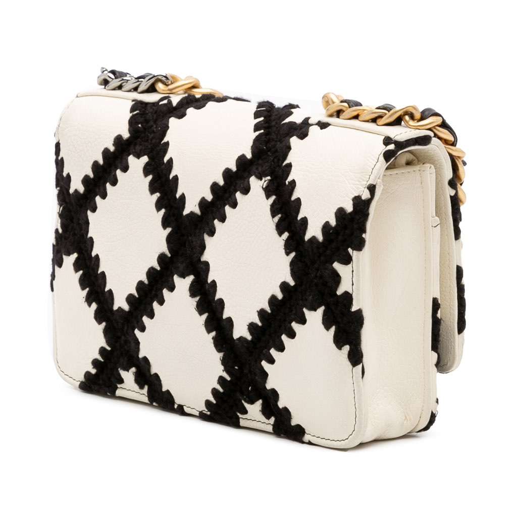 Chanel Calfskin Crochet 19 Wallet On Chain White Leather Good - Back View