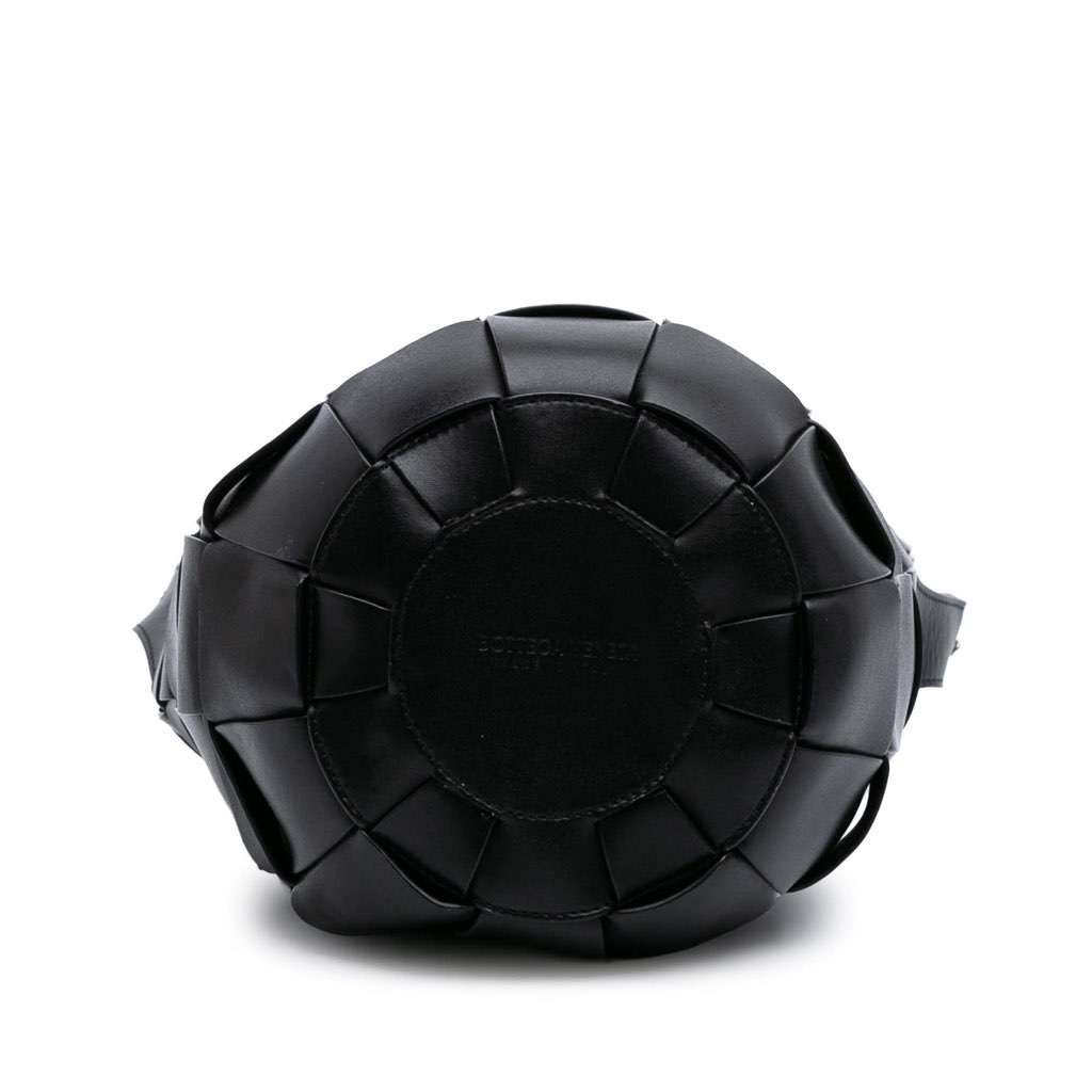 Bottega Veneta Nappa Intrecciato Casette Lantern Bucket Black Leather Very good - Inside View