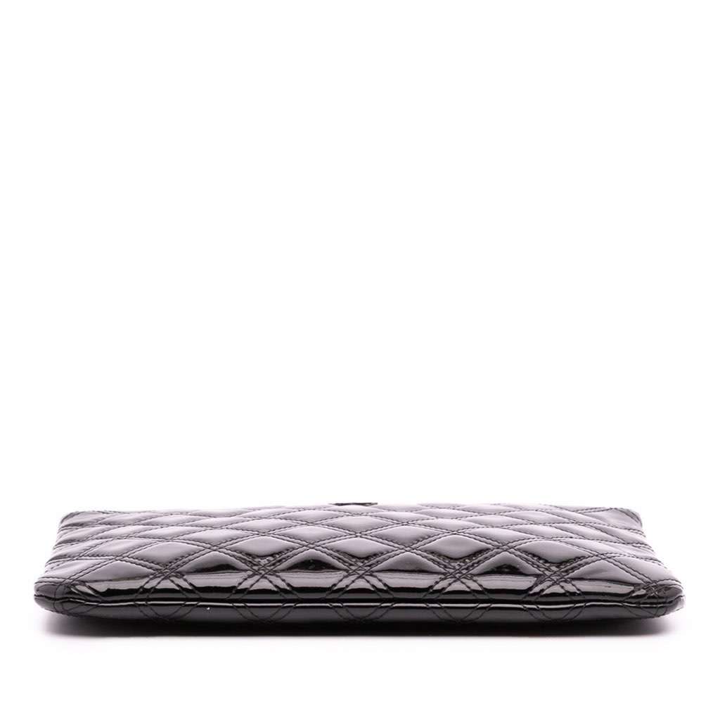 Chanel Medium Quilted Patent O Case Clutch Black Leather Good - Inside View