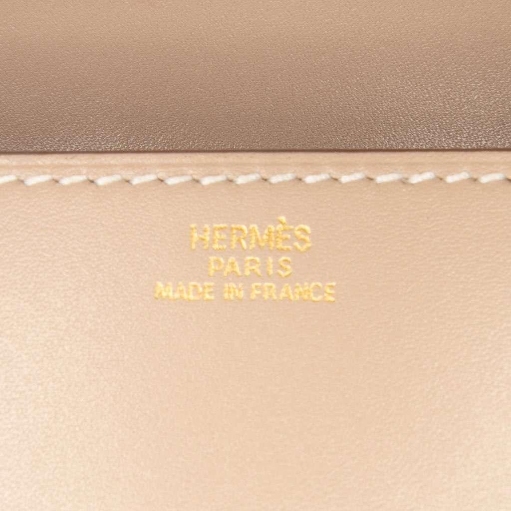 Hermès Tadelakt Medor Clutch 23 Brown Leather Good condition - Box View