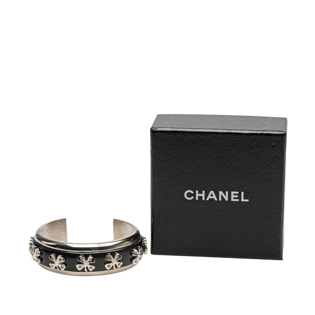 Chanel Silver Plated Enamel Rhinestone Clover Cuff Bracelet Silver Brass Good condition - Box View