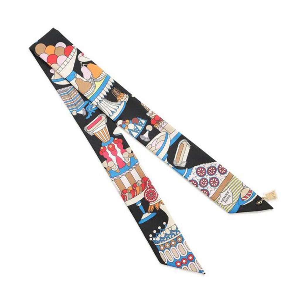 Hermès La Patisserie Francaise Silk Twilly Scarf Black Silk Good condition - Back View