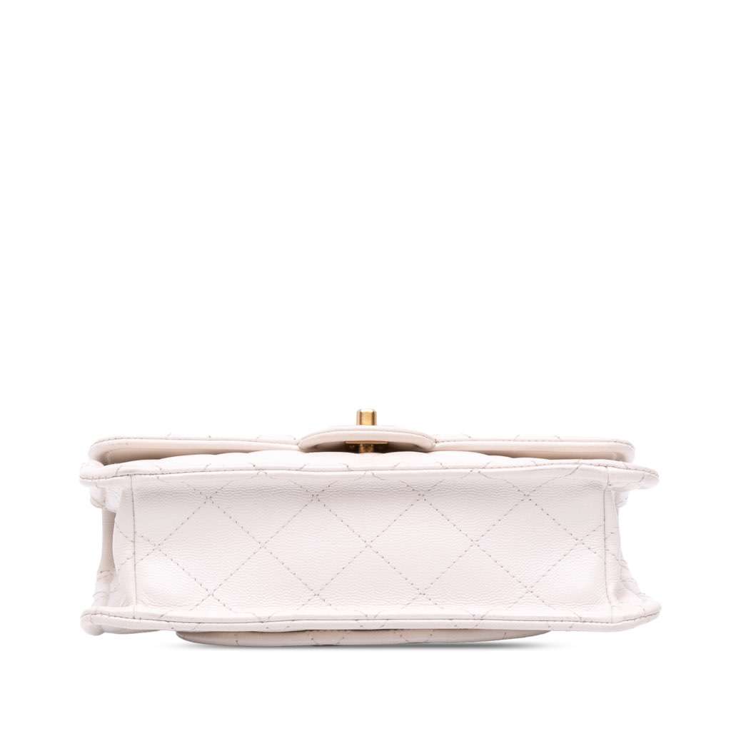 Chanel Medium Quilted Caviar Sweet Classic Flap White Leather Good condition - Inside View