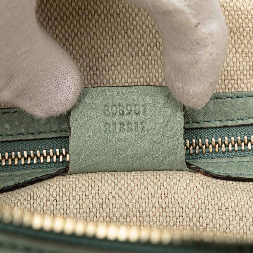 Gucci Leather Soho Chain Shoulder Bag Blue Leather Very good - Box View