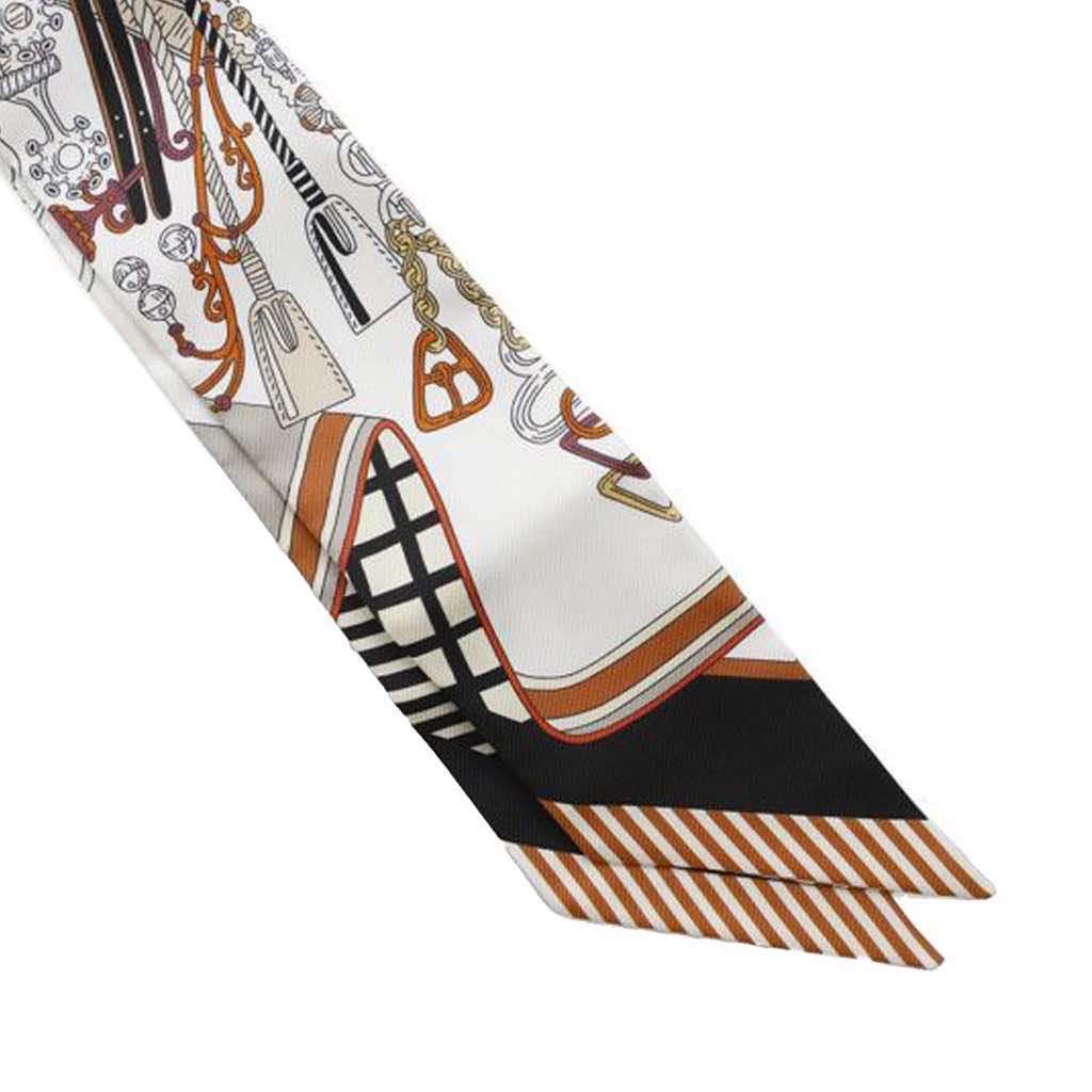Hermès Bouquets Sellier Silk Twilly Scarf White Silk Very good condition - Box View