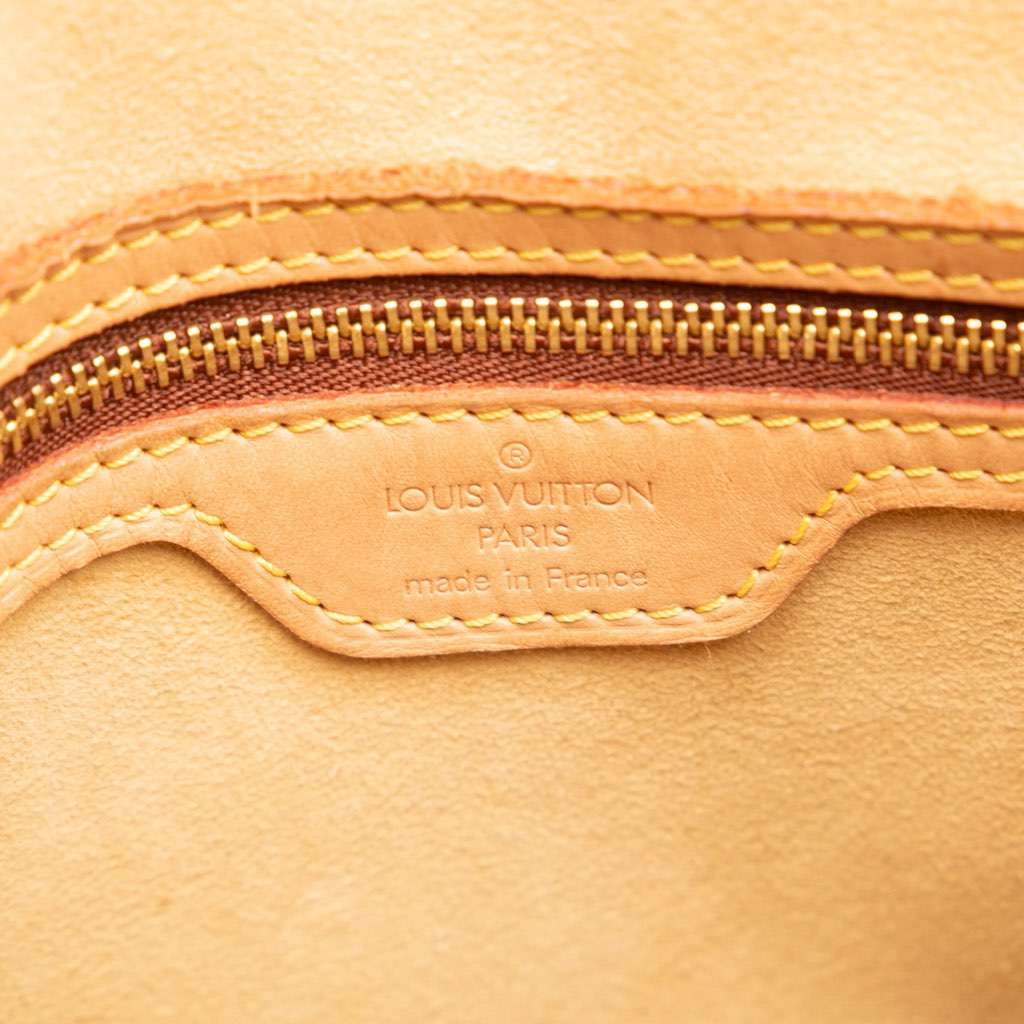 Louis Vuitton Monogram Looping GM Brown Canvas Good - Box View