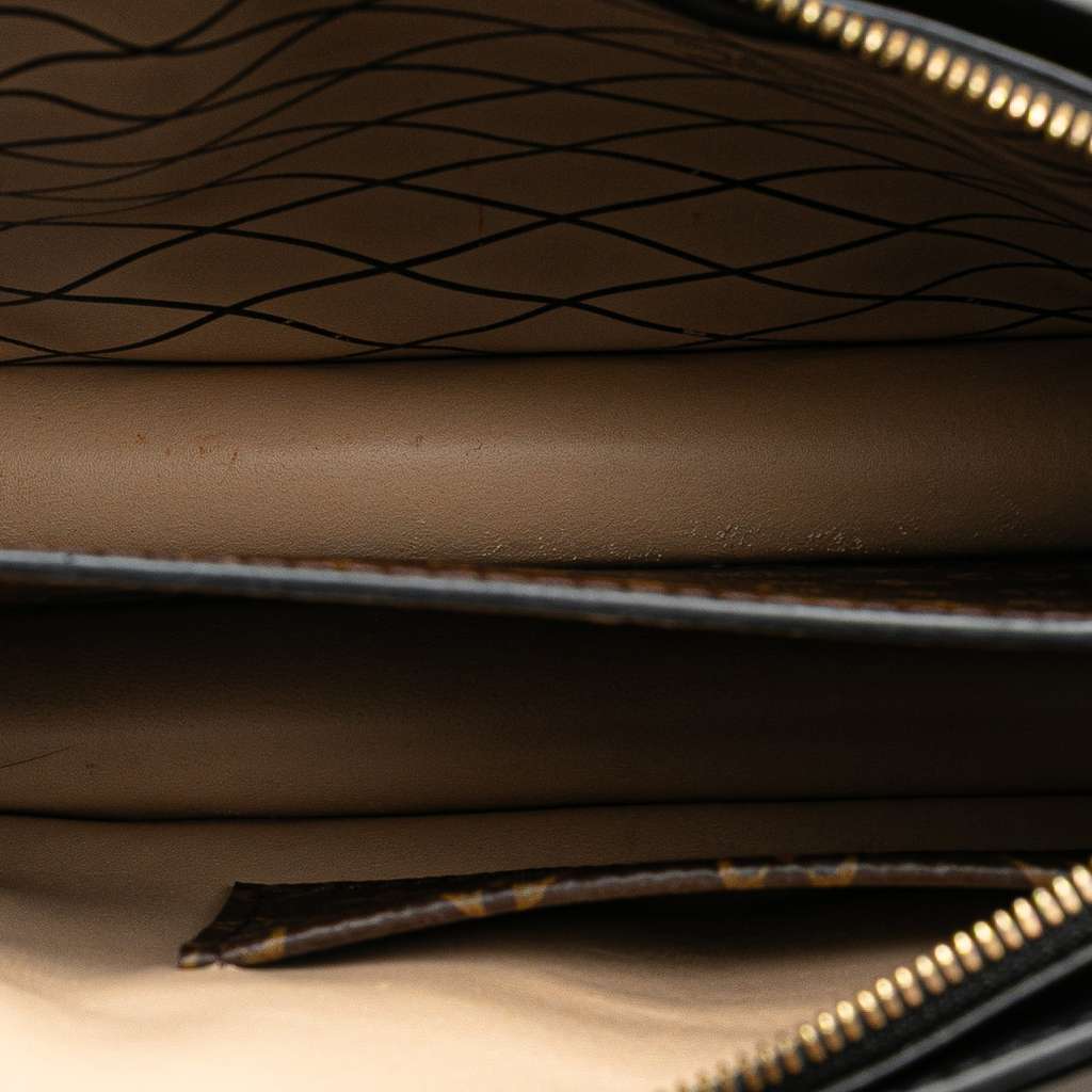 Louis Vuitton Monogram Reverse Trunk Clutch Brown Very good - Model View