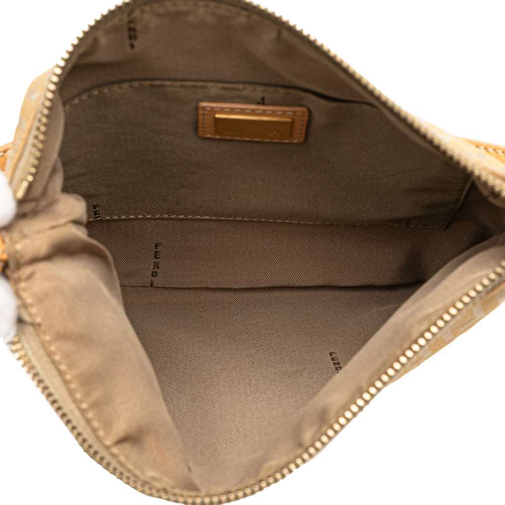 Fendi Zucchino Canvas Shoulder Bag Brown Canvas Very good - Model View