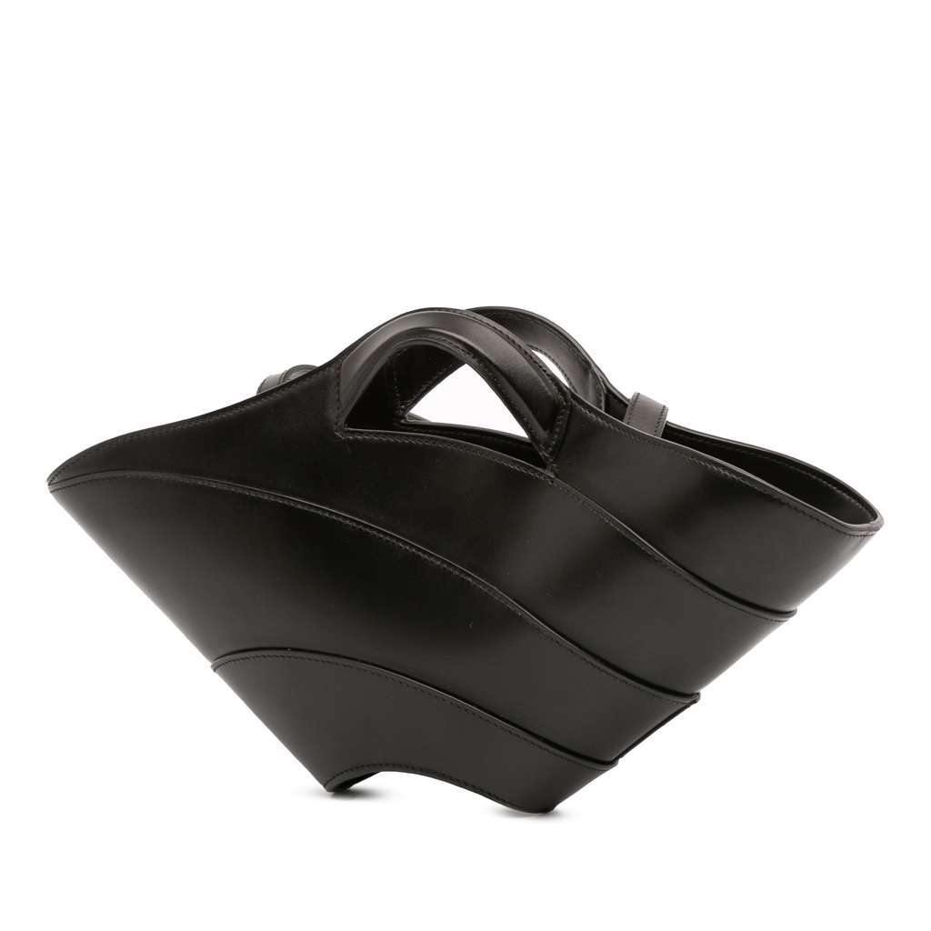 Alaïa Small Calfskin Khaima Bag Black Leather Good condition - Back View