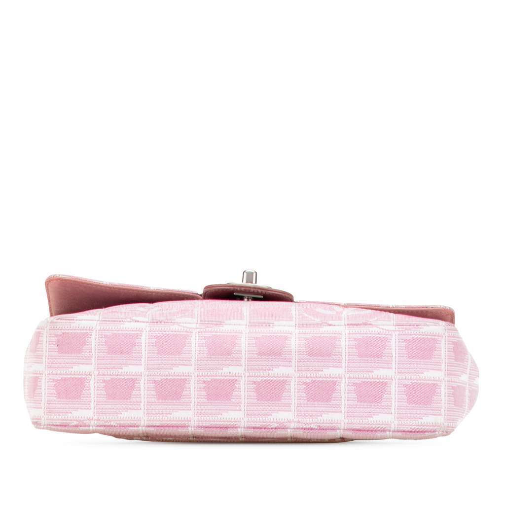 Chanel Medium New Travel Line Nylon Single Flap Pink Good condition - Inside View