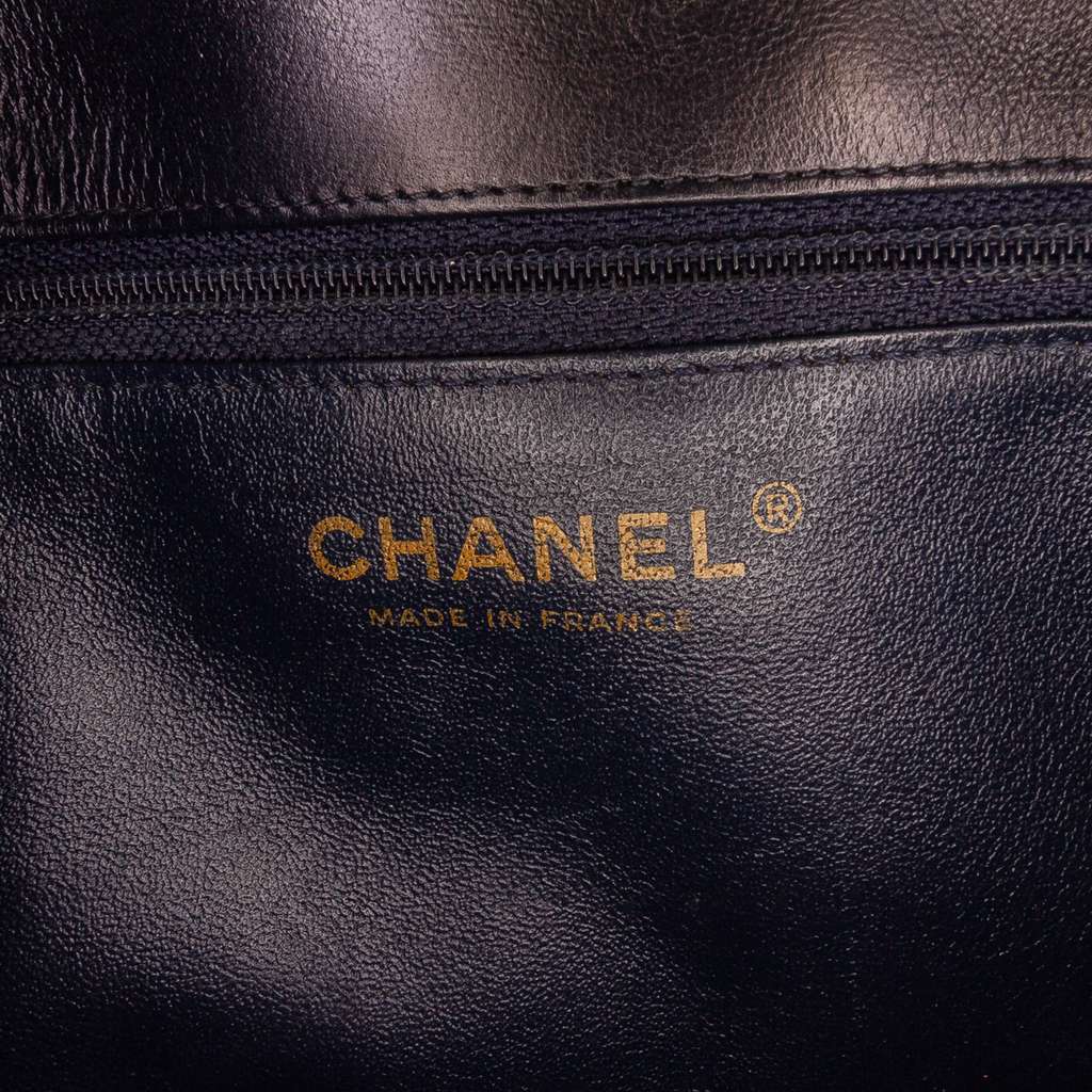Chanel CC Horizontal Quilted Lambskin Double Flap Black Leather Fair - Box View