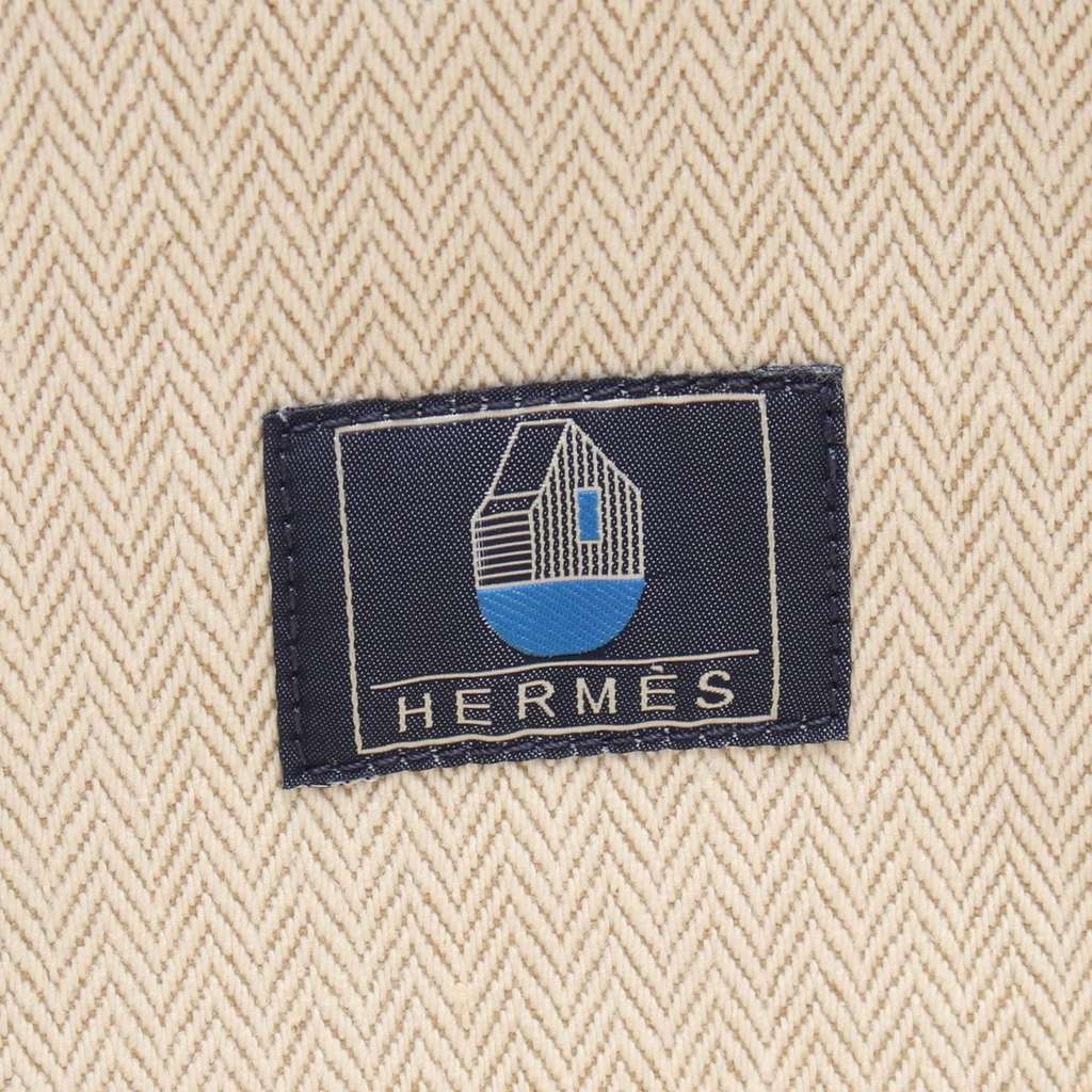 Hermès Toile Basket Tote Blue Canvas Good condition - Model View