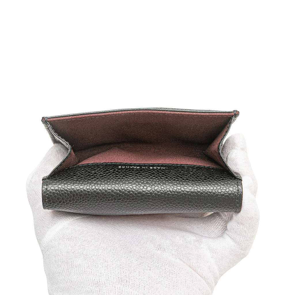 Chanel CC Quilted Caviar Flap Card Holder Wallet Black Leather Good - Model View