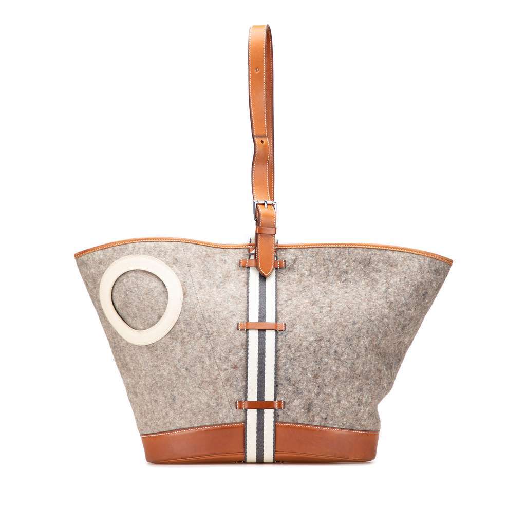 Hermès Felt Camails Bucket Bag Grey Wool Good condition - Front View