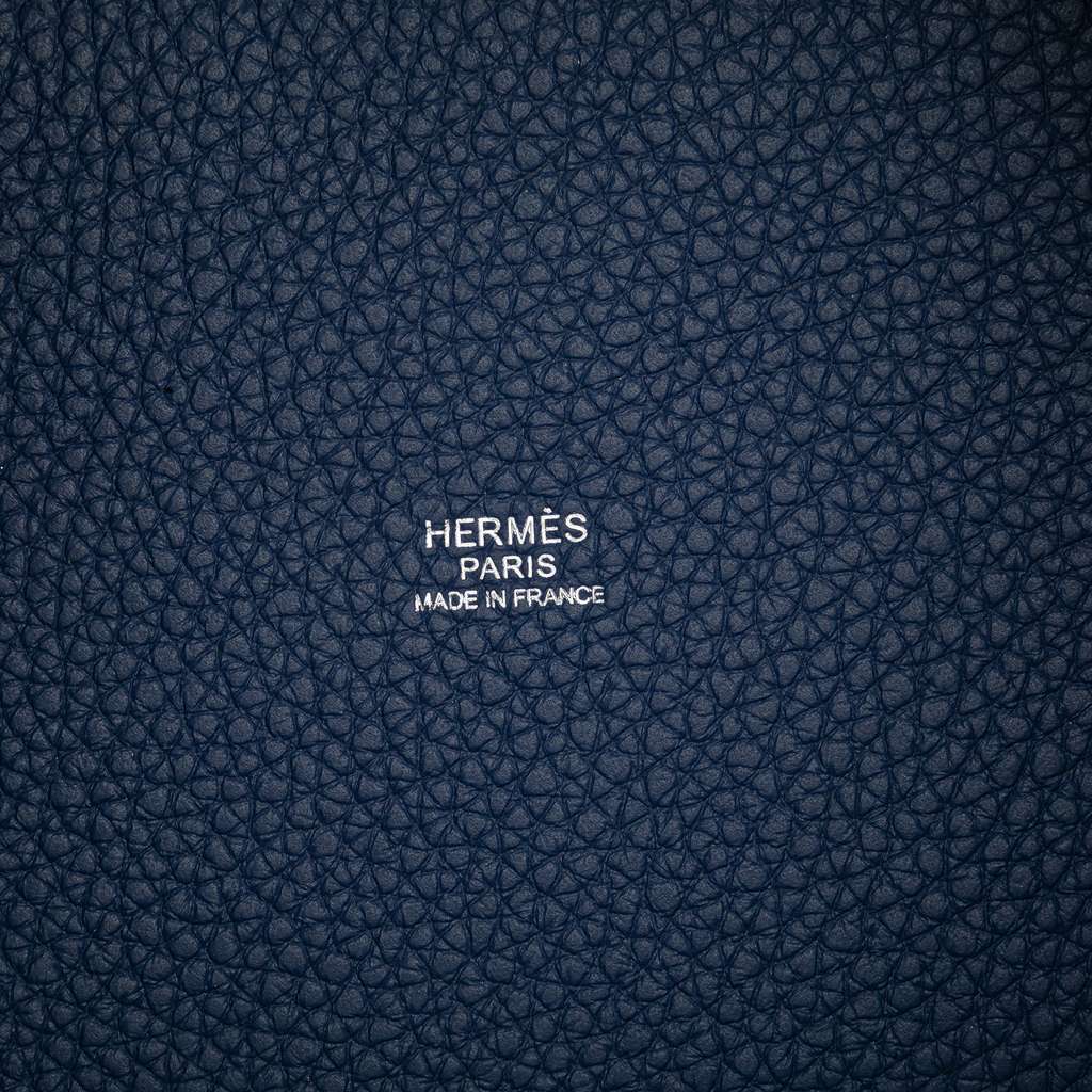 Hermès Clemence and Swift Picotin Lock 18 Eclat Blue Leather Good condition - Box View