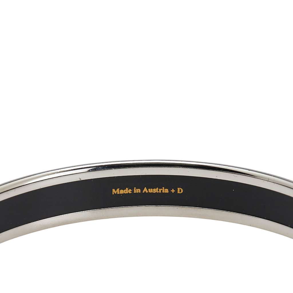 Hermès Narrow Caleche Enamel Bangle 62 Black Good condition - Model View