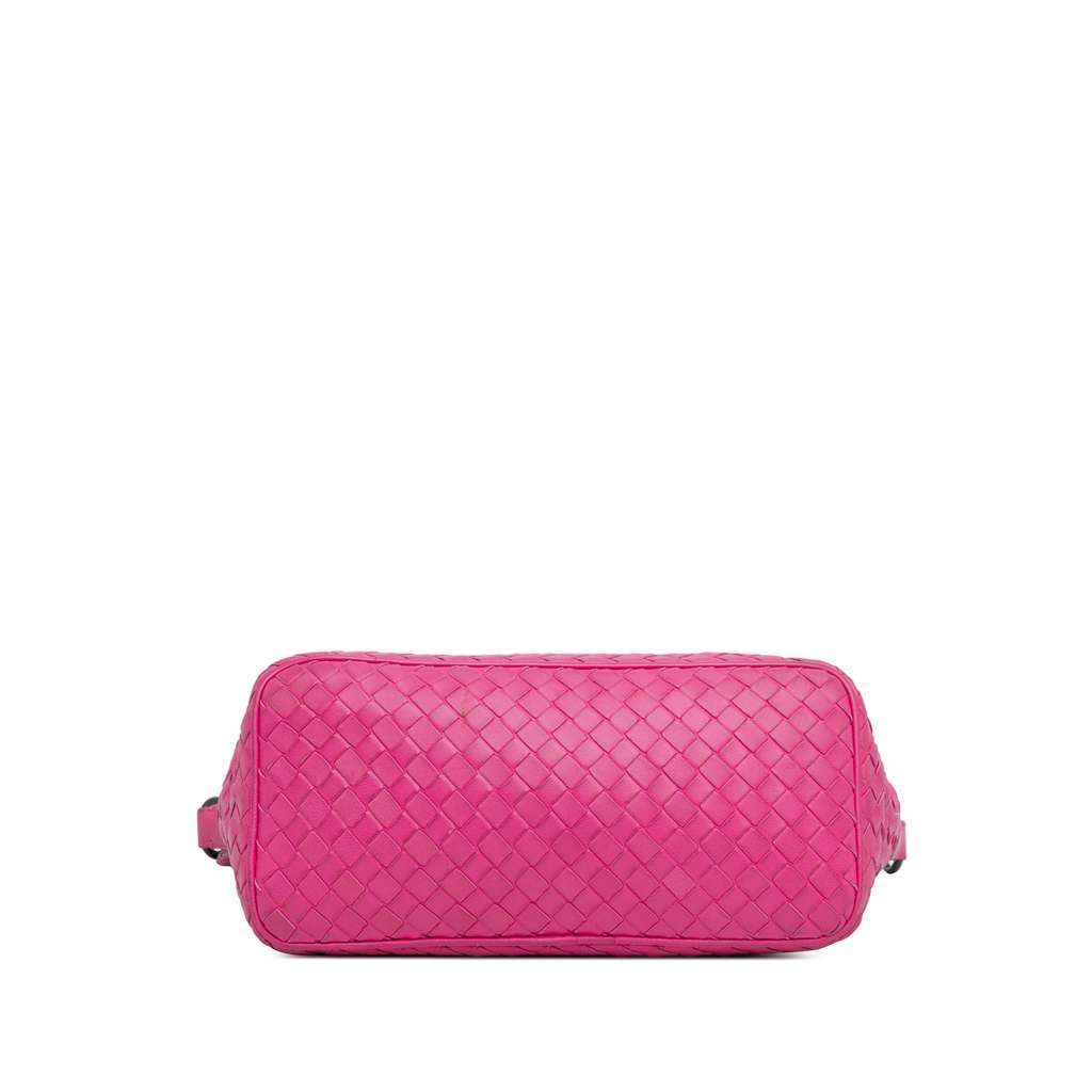 Bottega Veneta Intrecciato Shoulder Bag Pink Leather Good - Model View