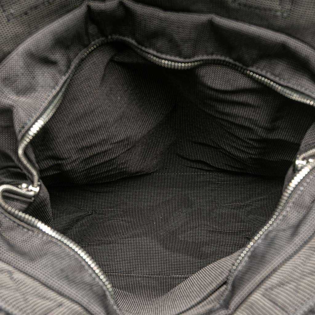 Hermès Canvas Herline Backpack MM Grey Canvas Good condition - Model View
