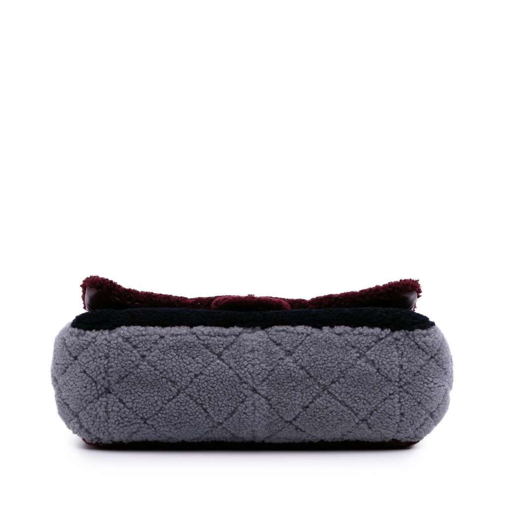 Chanel Medium Quilted Shearling Single Flap Red Very good - Inside View