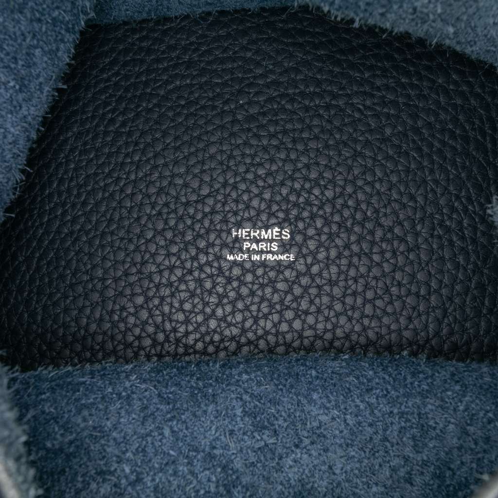 Hermès Clemence Picotin Lock 22 Blue Leather Good condition - Box View