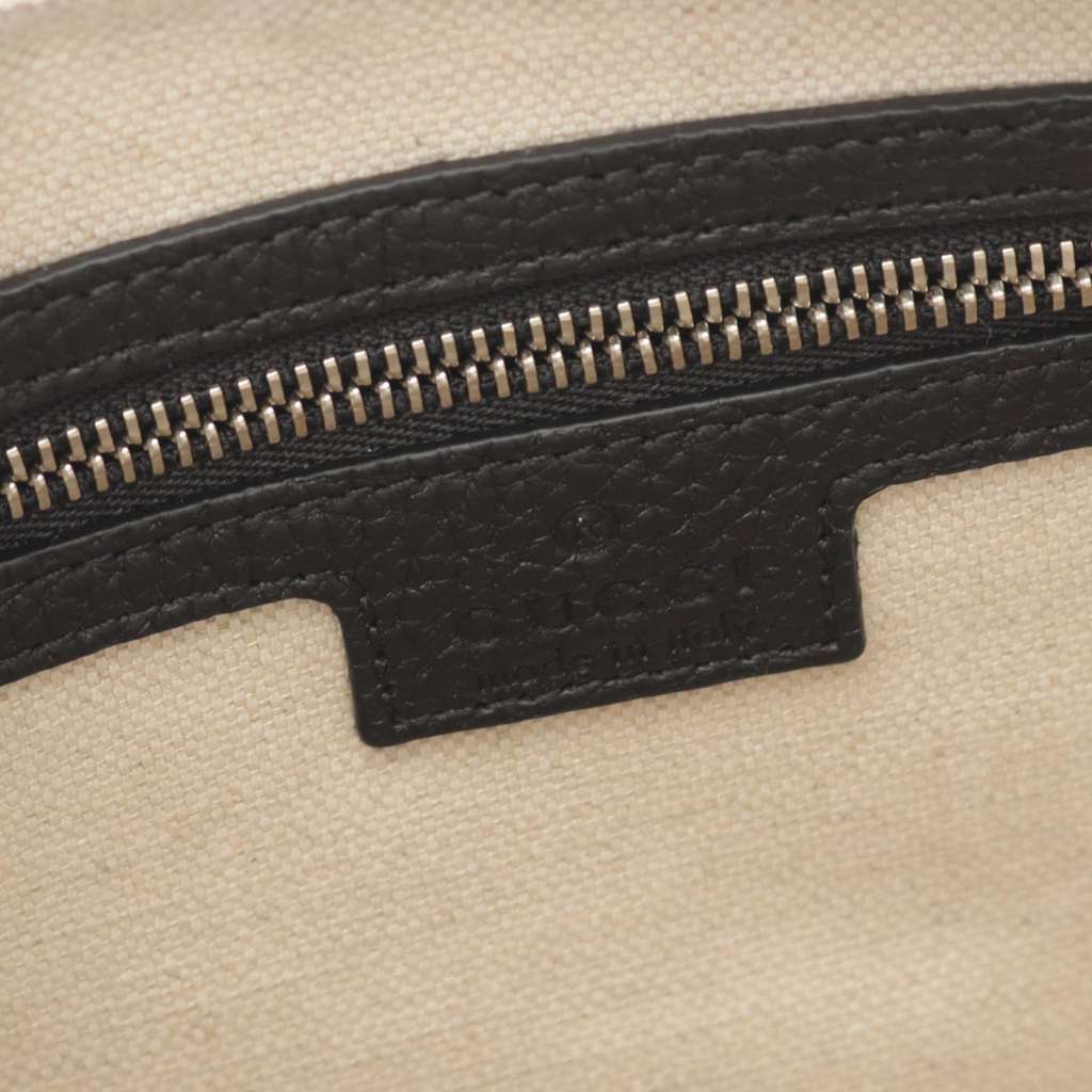 Gucci Small Jumbo GG Embossed Leather Crossbody Black Leather Very good - Model View