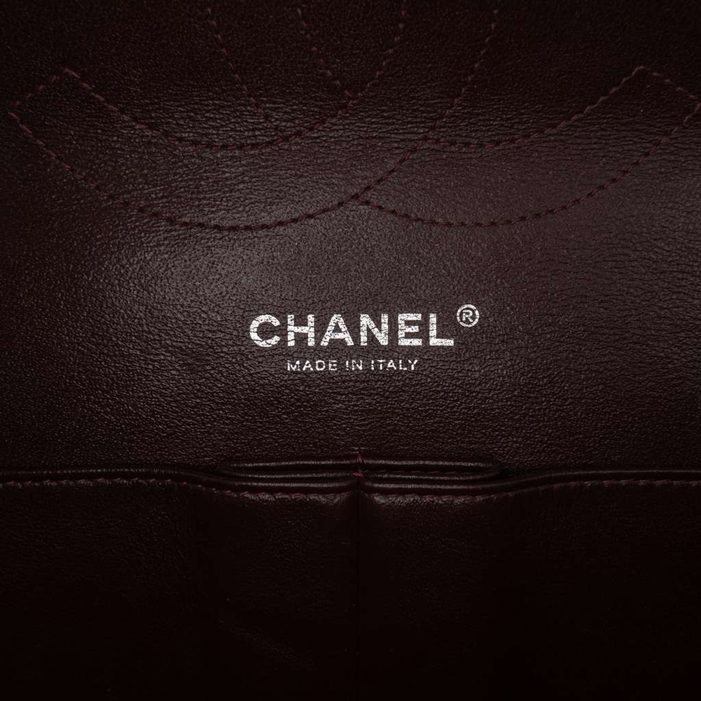 Chanel Jumbo Classic Chevron Lambskin Double Flap Black Leather Good condition - Box View