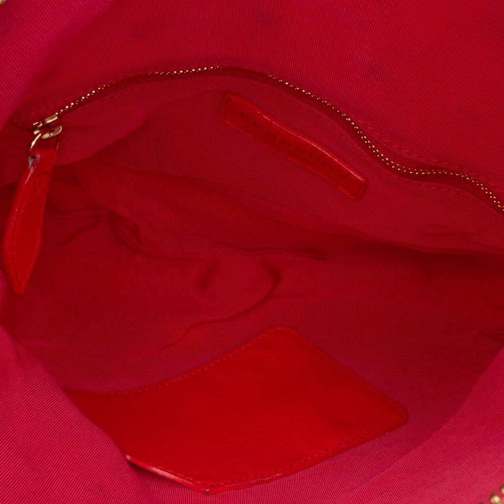 Burberry PVC Prorsum Petal Crossbody Red Good - Model View