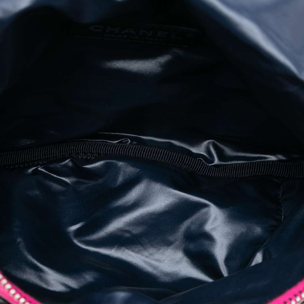 Chanel Tweed and Stitched Calfskin Gabrielle Waist Bag Pink Tweed Good - Model View