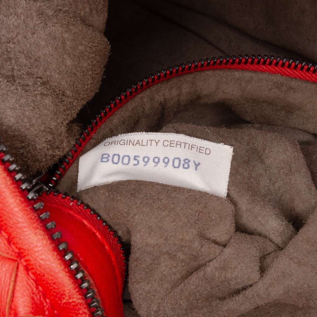 Bottega Veneta Nappa Intrecciato Montaigne Shoulder Bag Red Leather Good - Box View