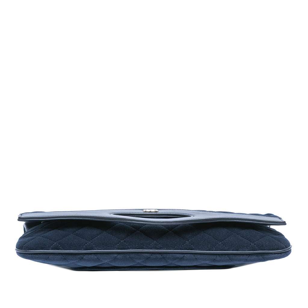 Chanel Quilted Velvet 31 Clutch Blue Velvet Good - Inside View