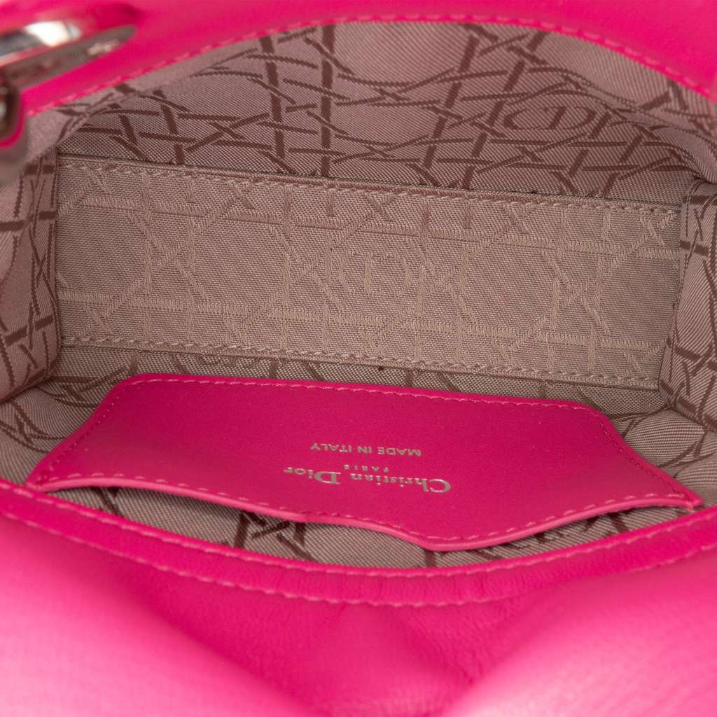 Dior Mini Lambskin Cannage Lady Dior Pink Leather Very good condition - Model View