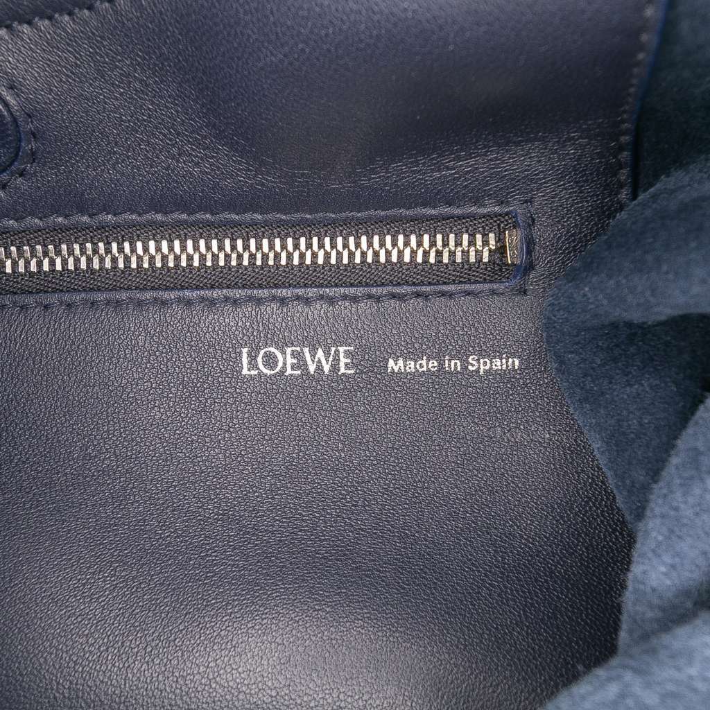 Loewe Small Mellow Nappa Lambskin Squeeze Bag Blue Leather Very good condition - Box View