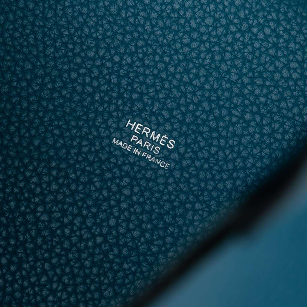 Hermès Clemence Picotin Lock 18 Blue Leather Good condition - Box View