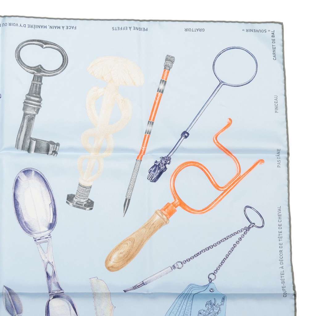 Hermès Nous Sommes Inseparables Silk Scarf 90 Blue Silk Good condition - Inside View