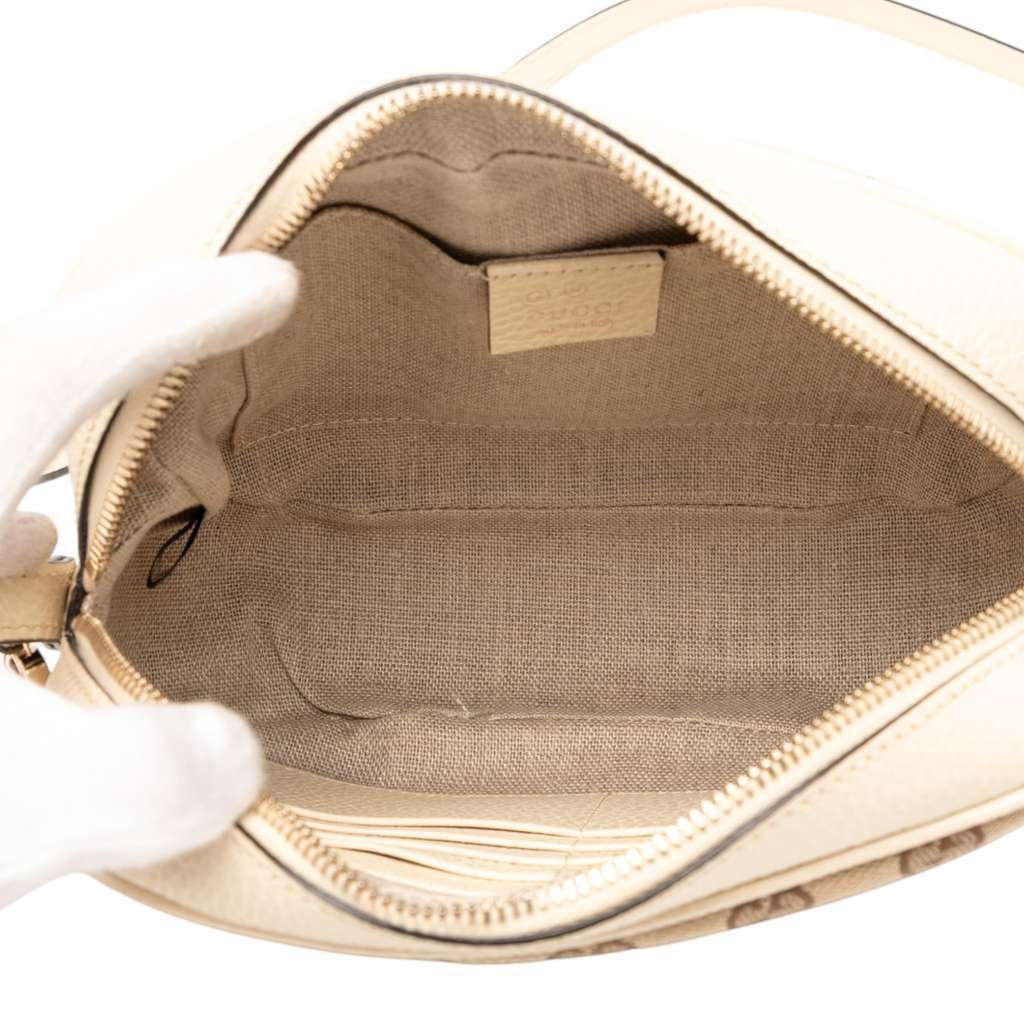 Gucci GG Canvas Bree Crossbody Brown Canvas Very good condition - Model View