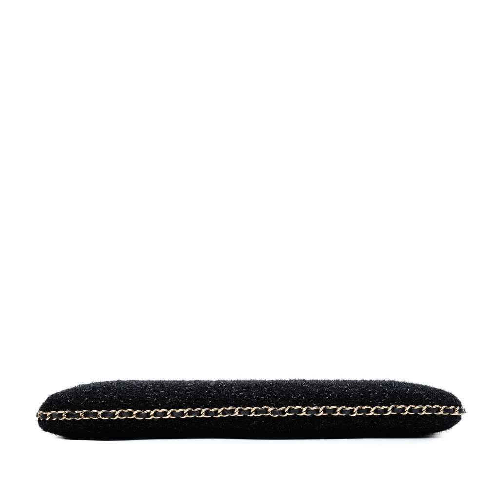 Chanel CC Tweed Chain Around Tablet Holder Crossbody Black Tweed Very good condition - Inside View