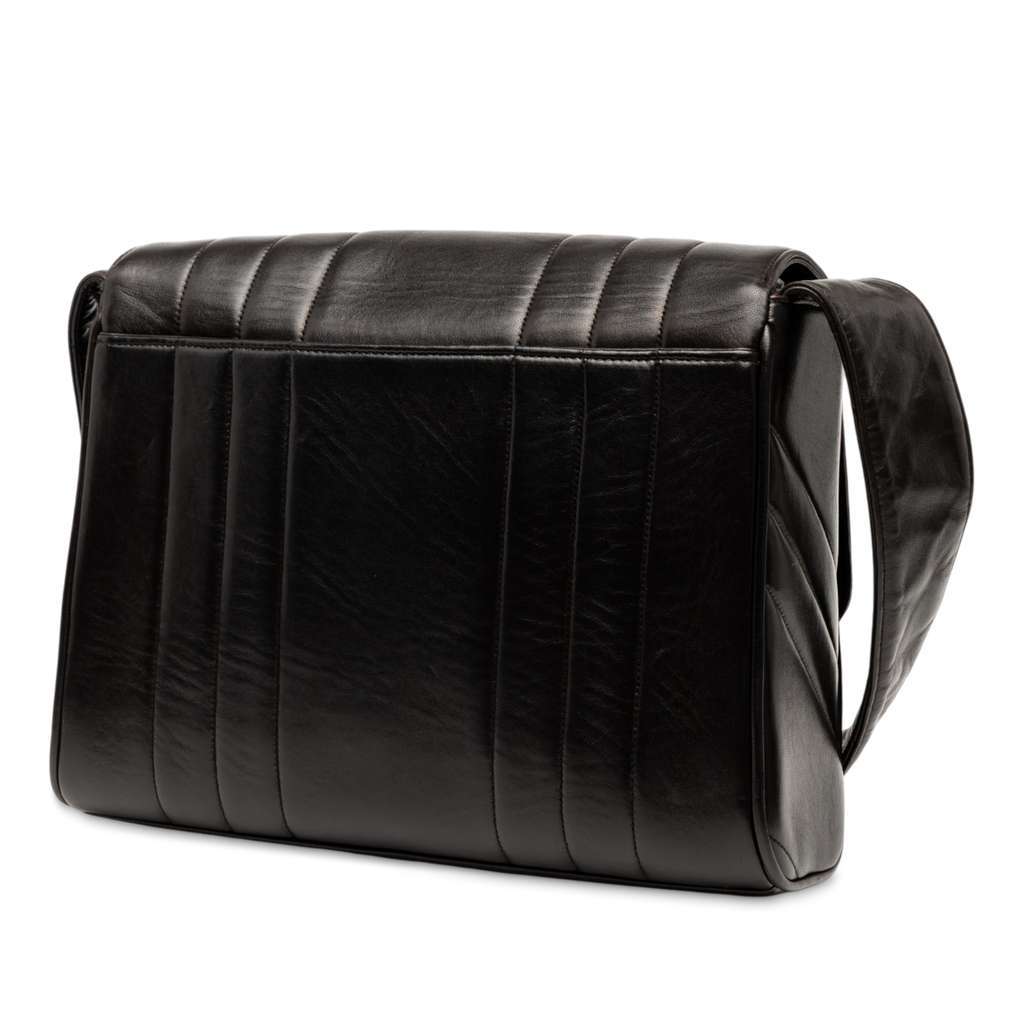 Chanel Vertical Quilt Lambskin Flap Black Leather Very good - Back View